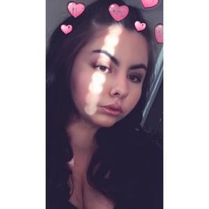 Meet your Posher, Selena